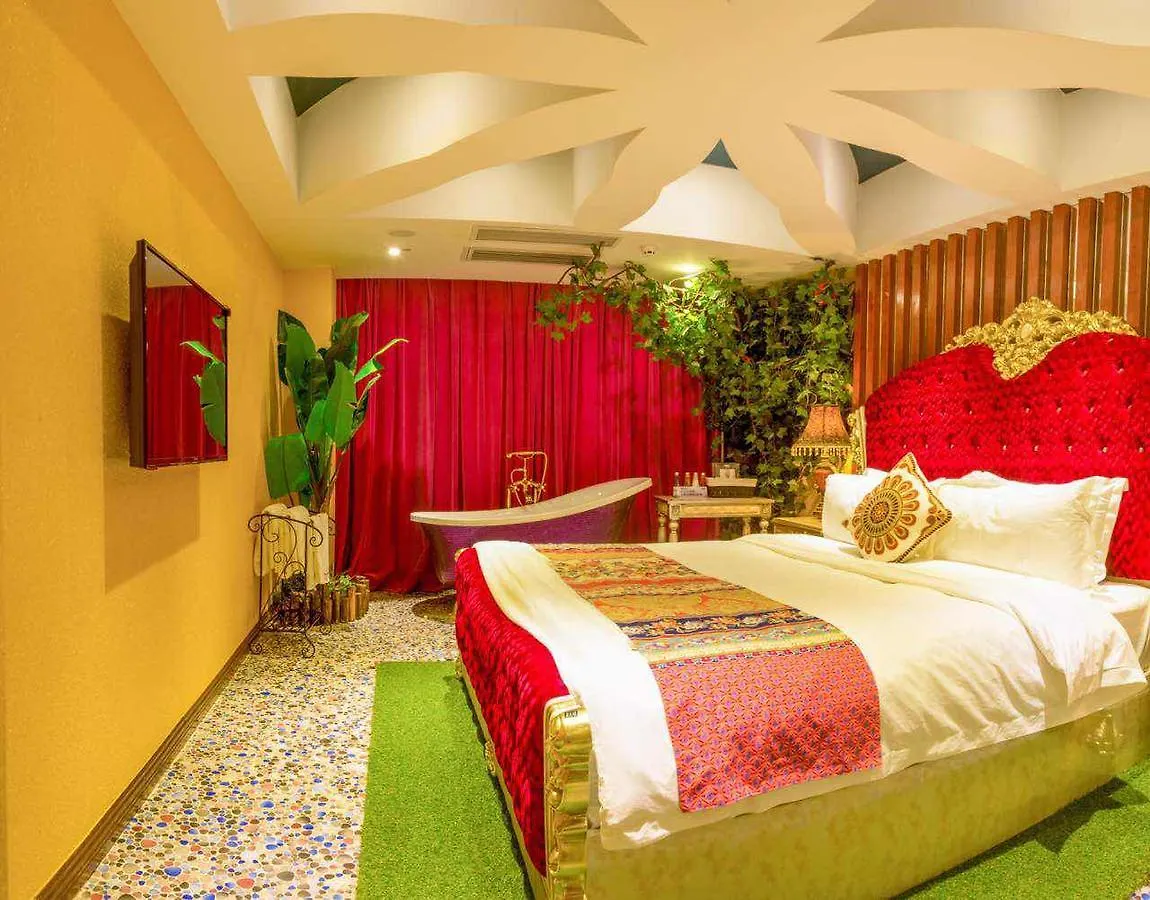 Swan'S Love Theme Hotel Sanya