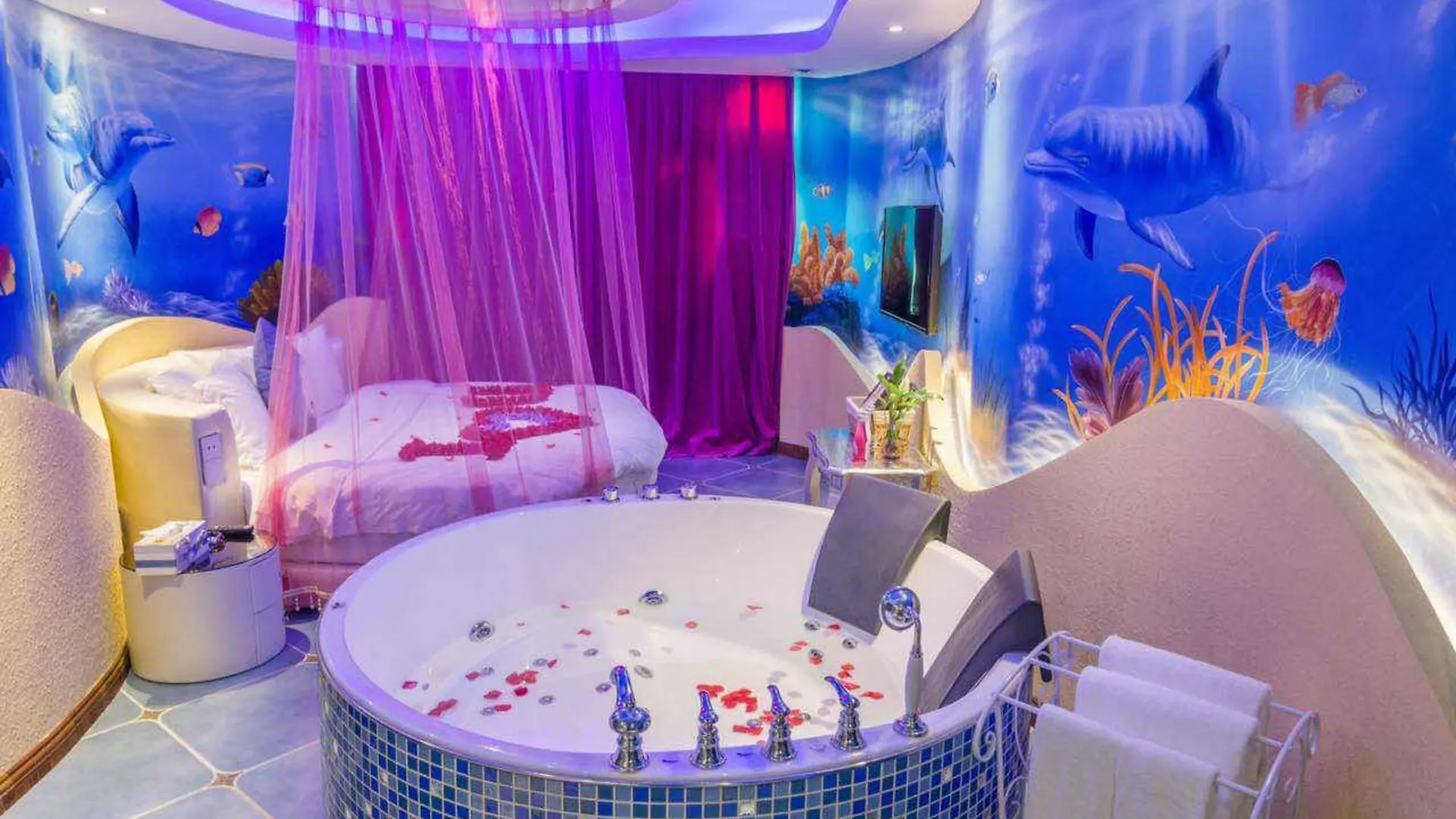 Swan'S Love Theme Hotel Sanya