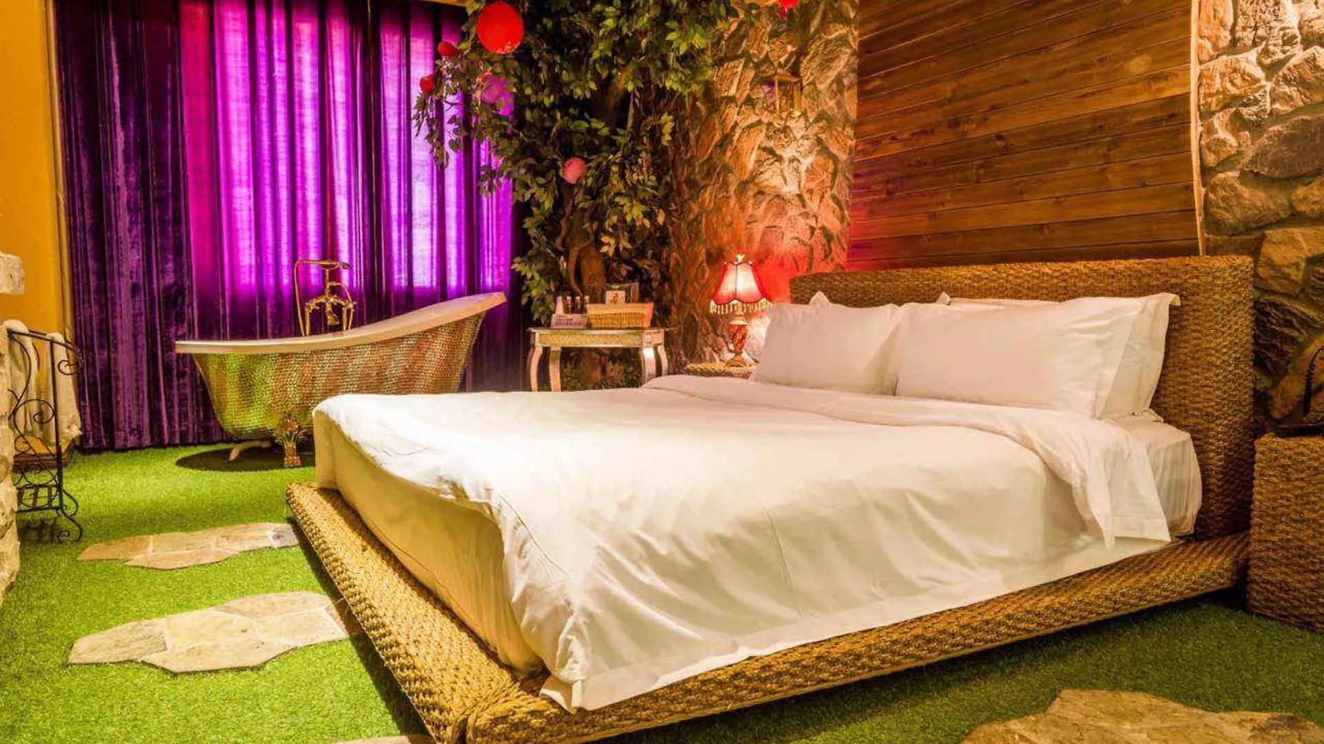 Swan'S Love Theme Hotel Sanya