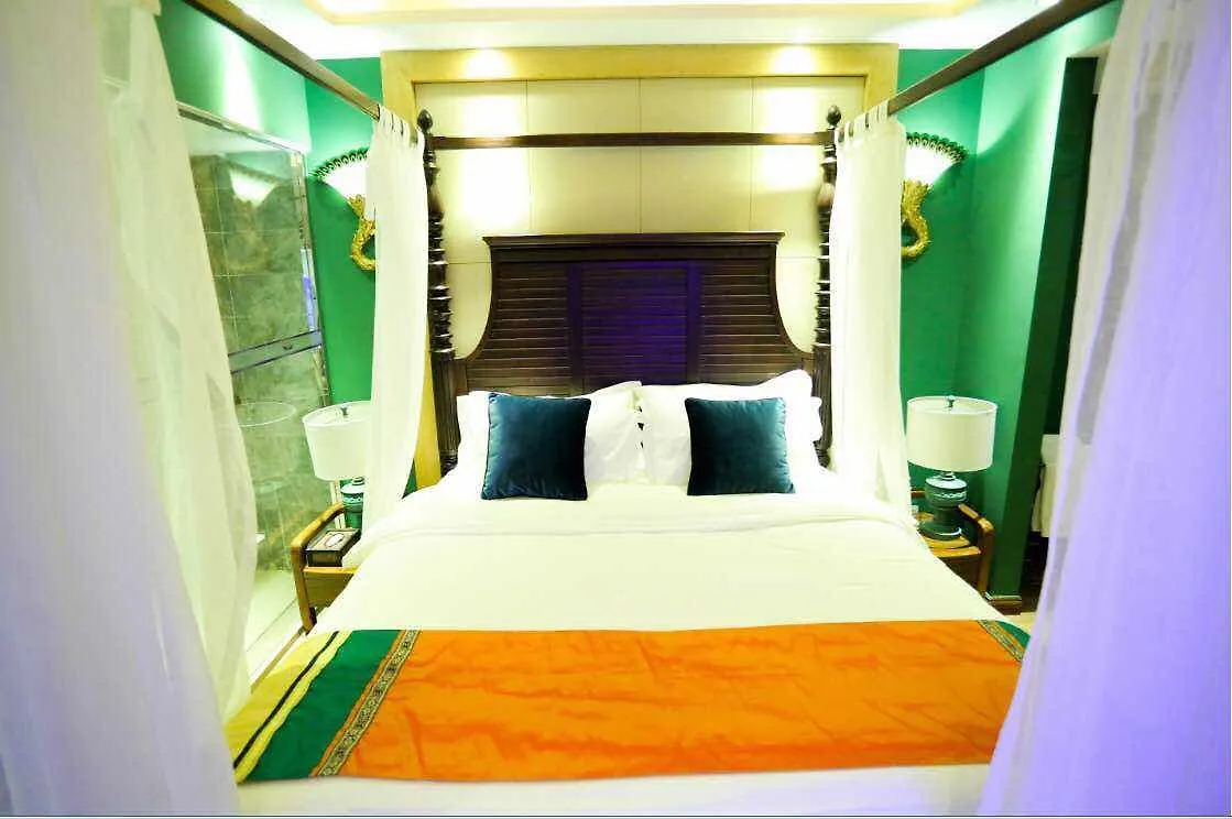 Swan'S Love Theme Hotel 싼야
