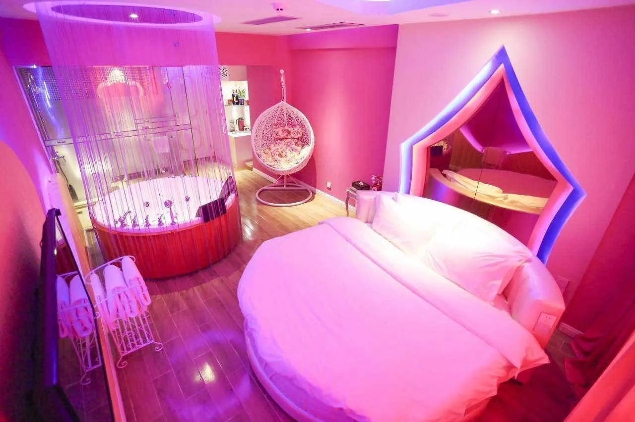 Swan'S Love Theme Hotel 싼야 중국